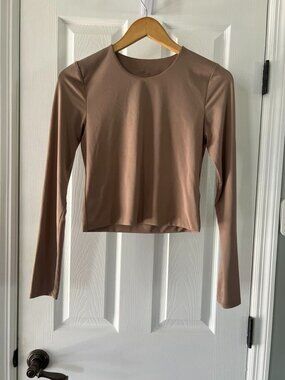 SWS Contour Womens Large Mocha Brown Long Sleeve Fitted Crop Top Sleek Basic Tee